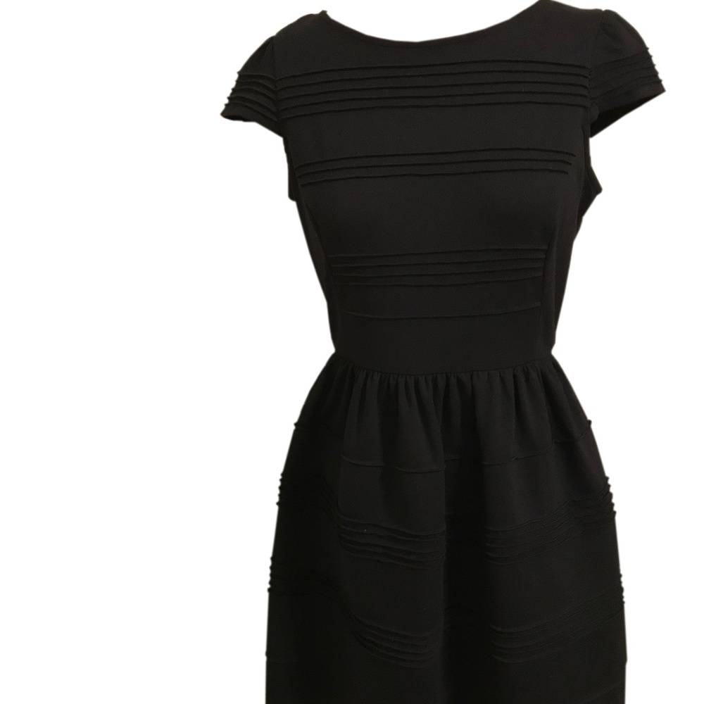 ELLE Little Black Dress